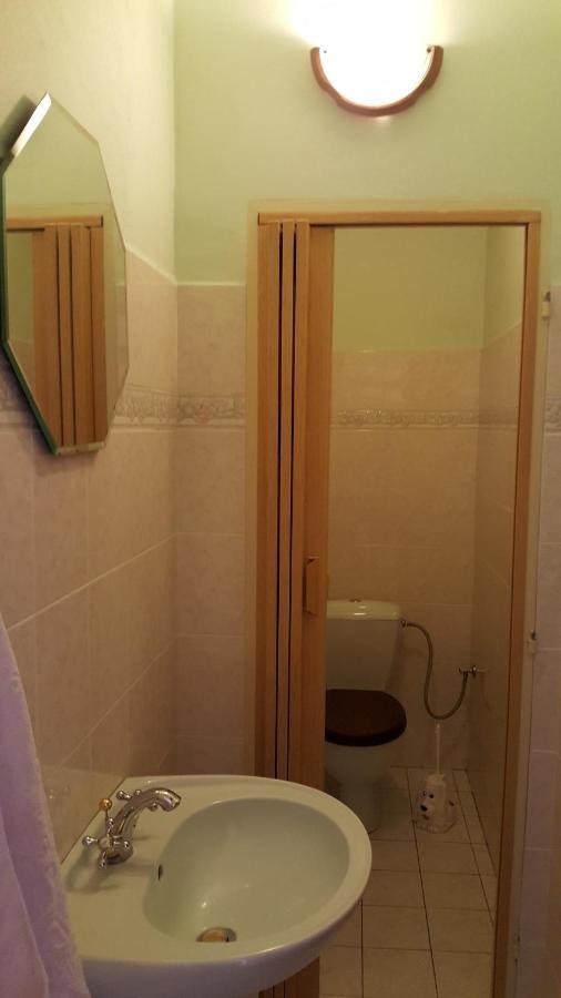 Penzion U Fridy Loket Ngoại thất bức ảnh